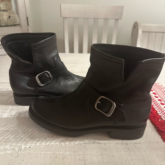 Frye Veronica booties size 8.5 black - Picture 4 of 11